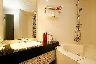 Motel Orange County 3*