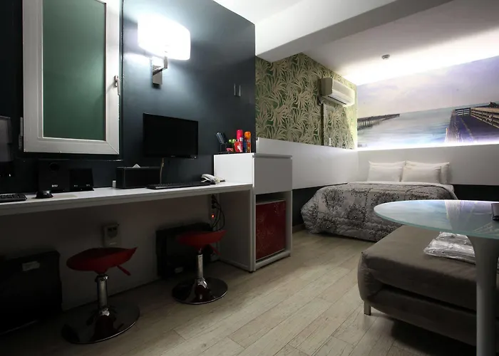 Orange County Motel 3*